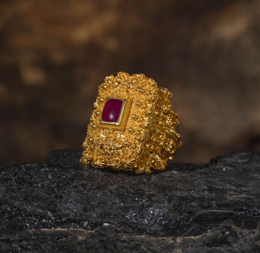 TB Jewellery - Zamindar rings ... the name says it all! From the House of  TBJ. . . . . #tbjewellery #diamonds #goldenmoments #diamondnecklace  #diamondbangle #diamond earrings #diamondjumki #zamindarringsbyTBJ  #zamindarrings #diamondbangles #gold #