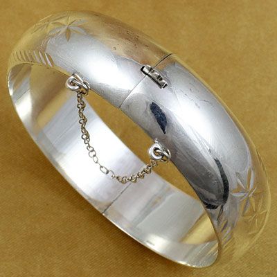 Handcrafted sterling silver bangle