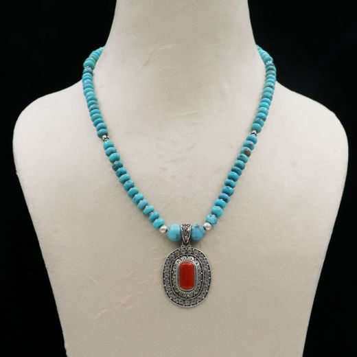 925 Sterling Silver Studded Vintage Necklace With Red And Blue Stone.